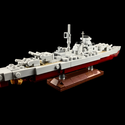 Kit de construction du cuirassé Bismarck - Kit GoBricks MOC à l'échelle 1:1000
